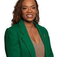 Royalle Wright