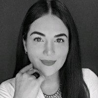 Vanessa Flores peña