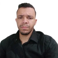 Luis E. De La Hoz S.