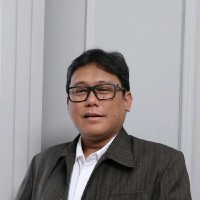 Irfan Bakhtiar