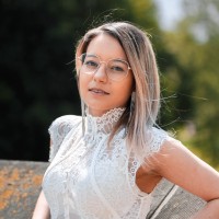 Julie Van Egdom
