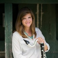 Julie Wall