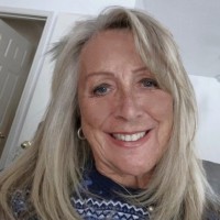 Debbie Leveille