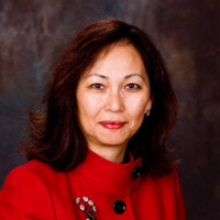Daisy Tseng-Holmes