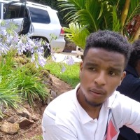 albert mwangi