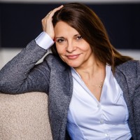 Geri Valova