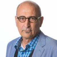 Mark Plakias