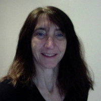 Leslie Kelly