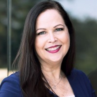 Dr. Kelly Snell