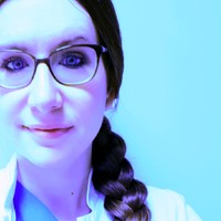 Dr. Anna-Maria Kratzel