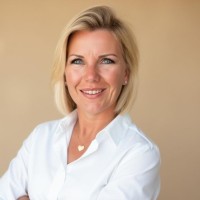 Iris Ofner