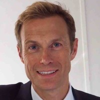 Michael Rowe
