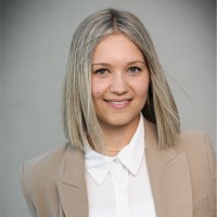 Elena Esser