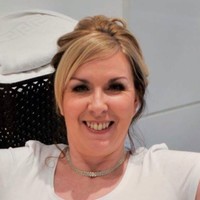 Lesley Bell