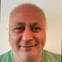 Mesut Demir