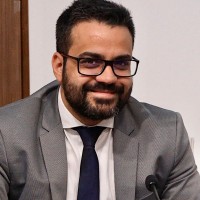 Manuel J González Andrade