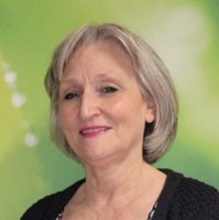 Henny Van Der Straaten