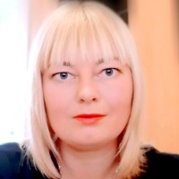 Елена Левченко