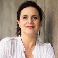 Cláudia Ferrari Lopez