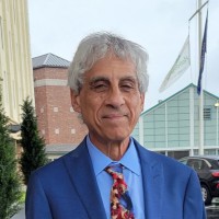 Mark Manuelian
