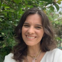 Daniela Esteves