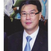 Hakim Low