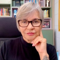 Prof. Dra Meire Fava