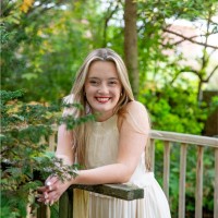 Elise Johnson
