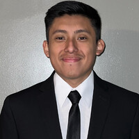 Robert Dominguez