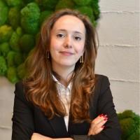 Buse Ünel