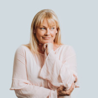 Lisa Mcinroe