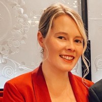 Laura Abraham