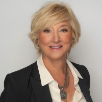 Louise Kelly-Decker