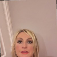 Julie Derbyshire