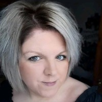 Karen Rowles