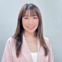 Victoria Yang