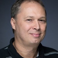 Tim Elliott