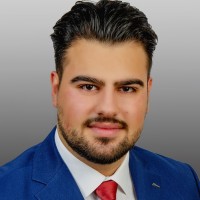 Ugur Cur