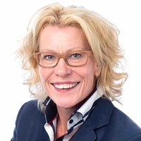 Ineke Nijen Es
