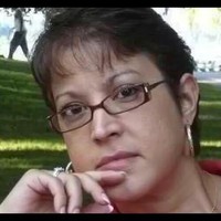 Lillian Robles