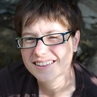 Evelyne Janssen - Van Dam