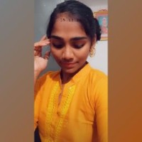 Kavya T r