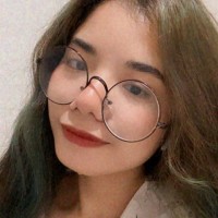 Lucy Hoang