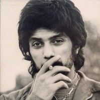Dariush Bk