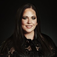 Abril Barba-Dulzaides