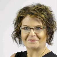 Vicki Grant