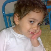 منى عباسي