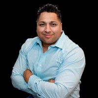 Mike Sifuentes