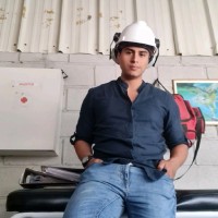 carlos alcalde cisneros