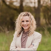 Dr. Jessica Maguire, ND, RN